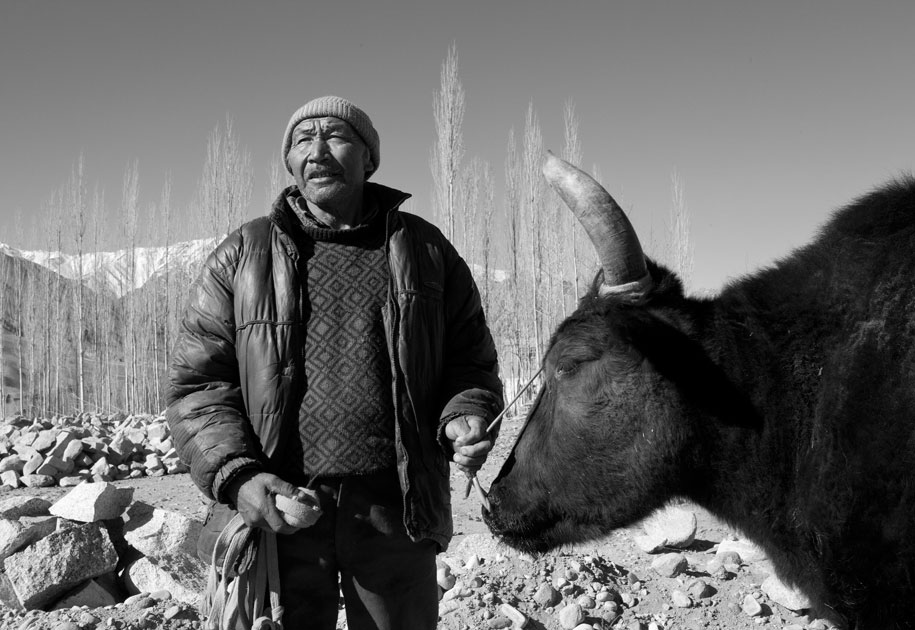 04_man.leh.portrait.blackandwhite.jpg